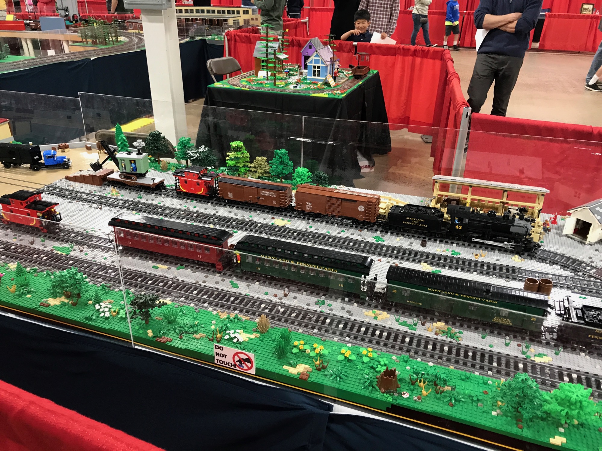 2017-04-23-brickfest-2017-21 photo
