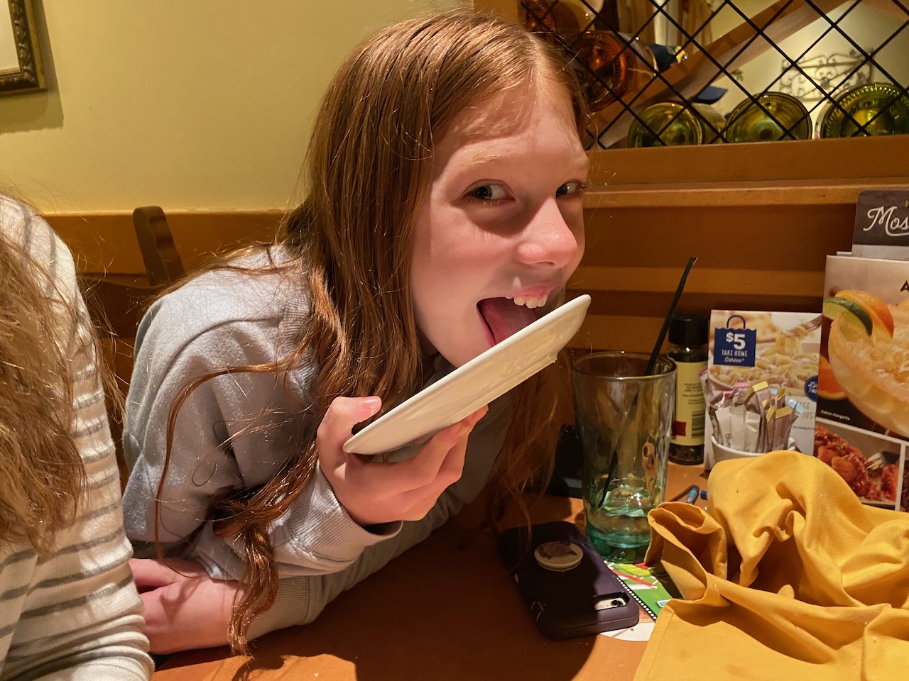 2020-03-07-lickin-plates-02 photo