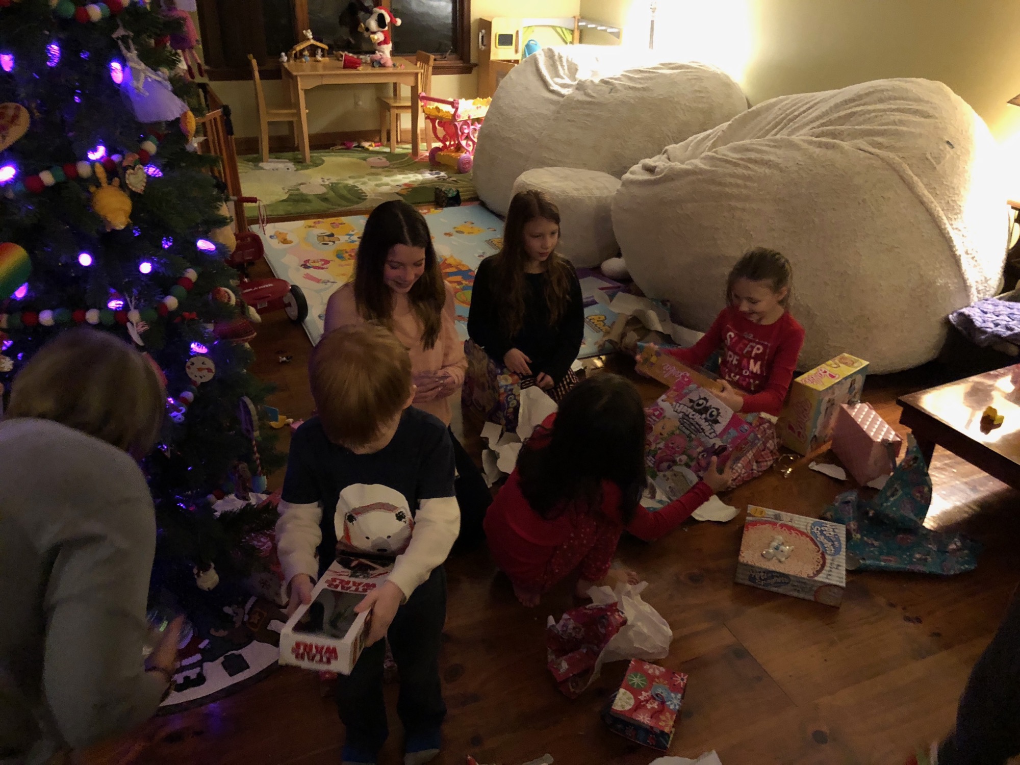 2017-12-24-secret-santa-01 photo